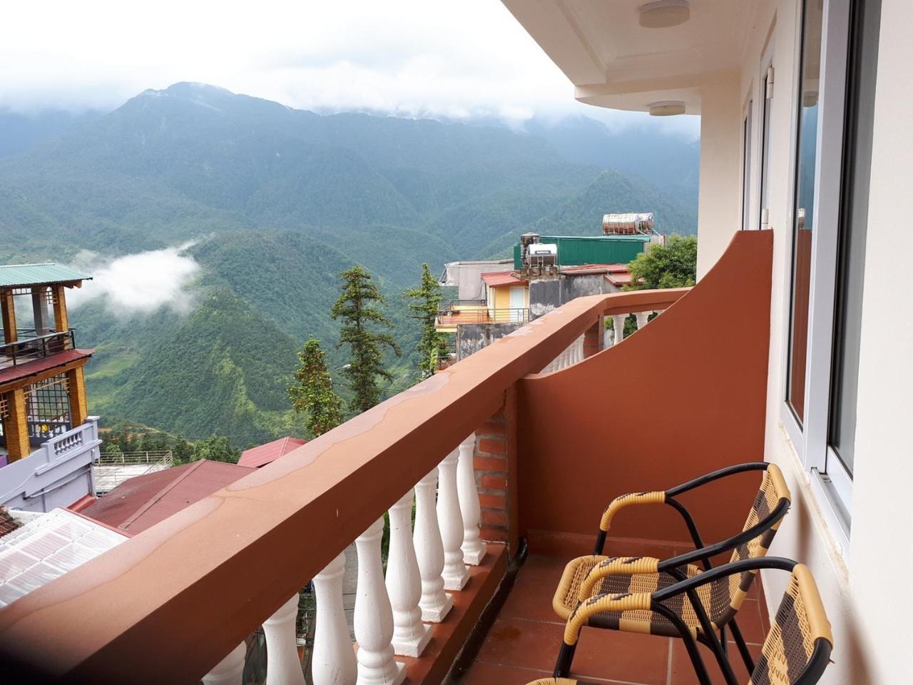 Deluxe Double or Twin Room with City View