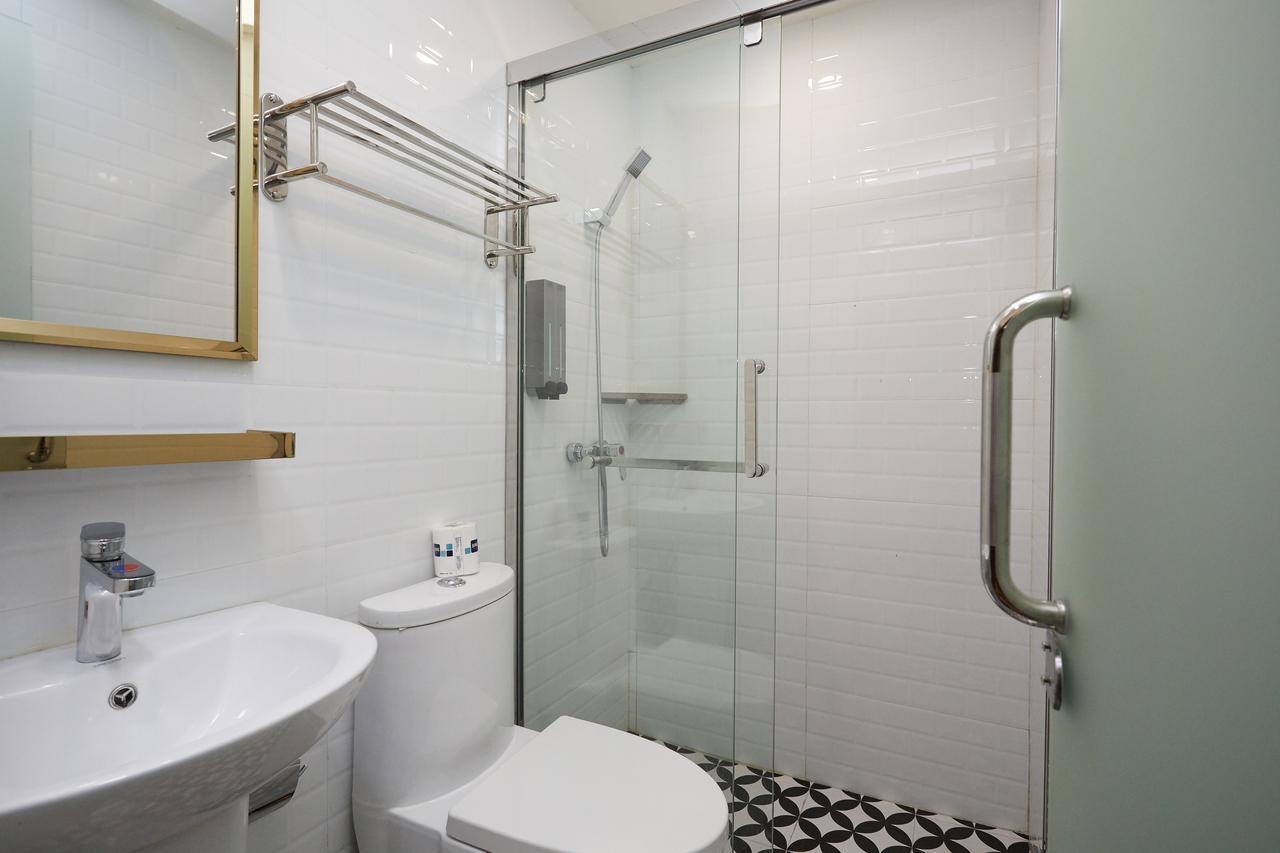 1 Bed in 4-Bed Male Dormitory Room