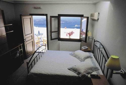 Superior Single Room Volcano View