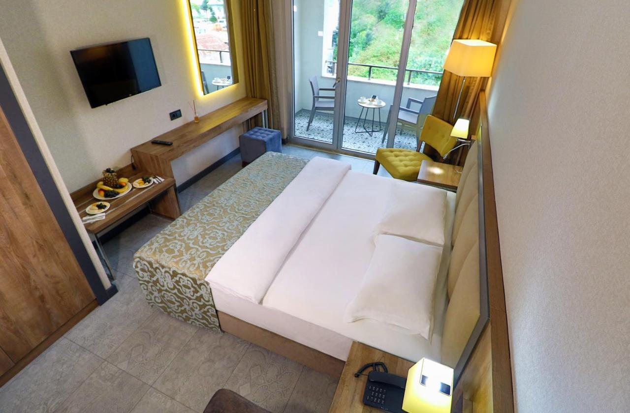 Suite with Balcony