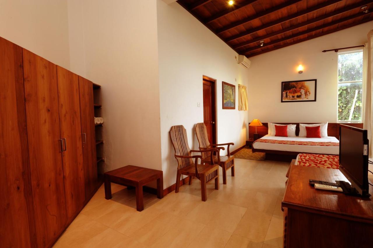 Deluxe Triple Room with Lake View