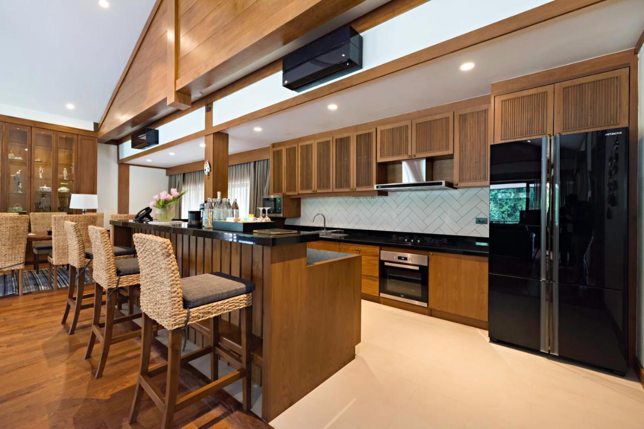 One-Bedroom Royal Residence