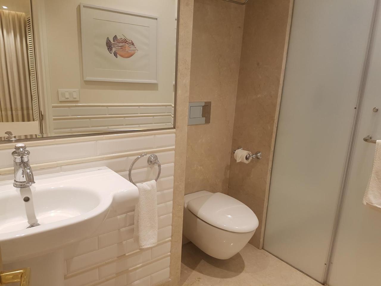 Deluxe Sea Facing Room
