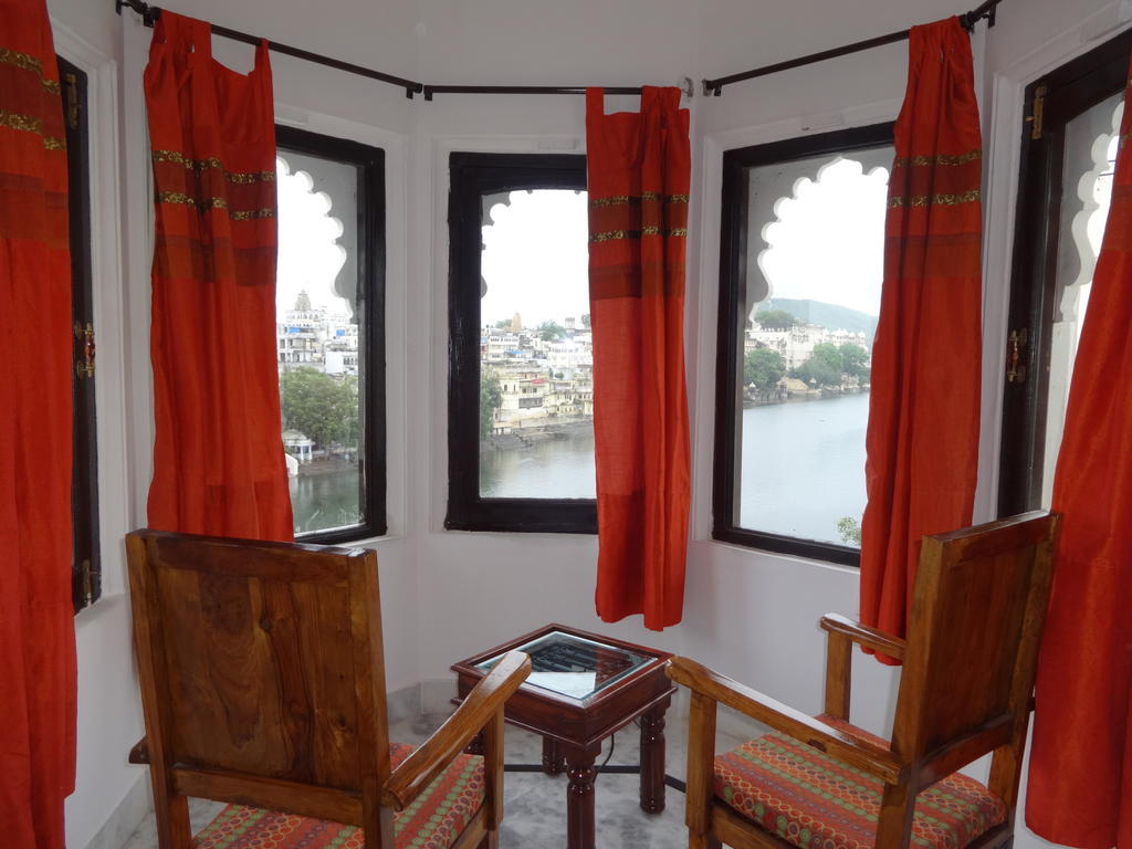 Palace Suite with Lake View