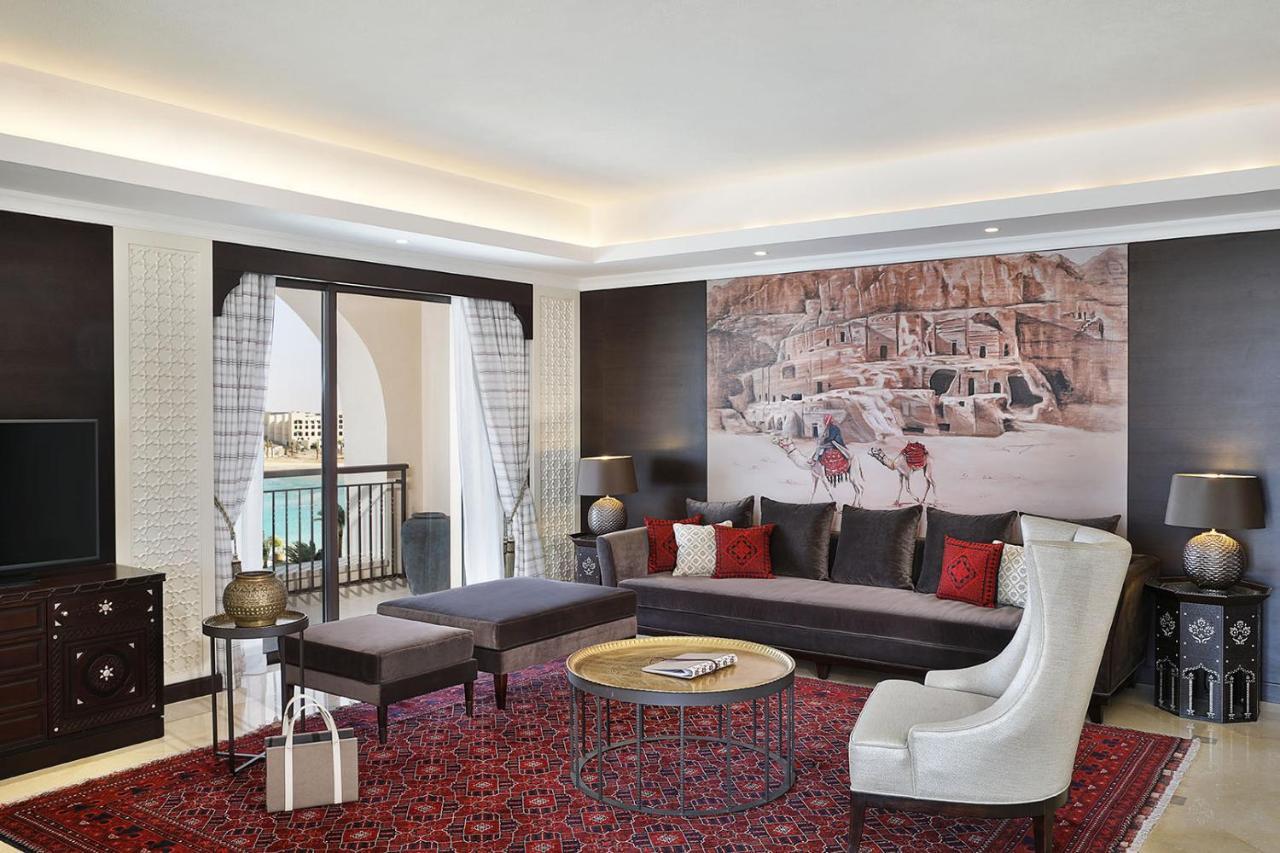 Prestige Penthouse King Suite with Balcony and Sea View
