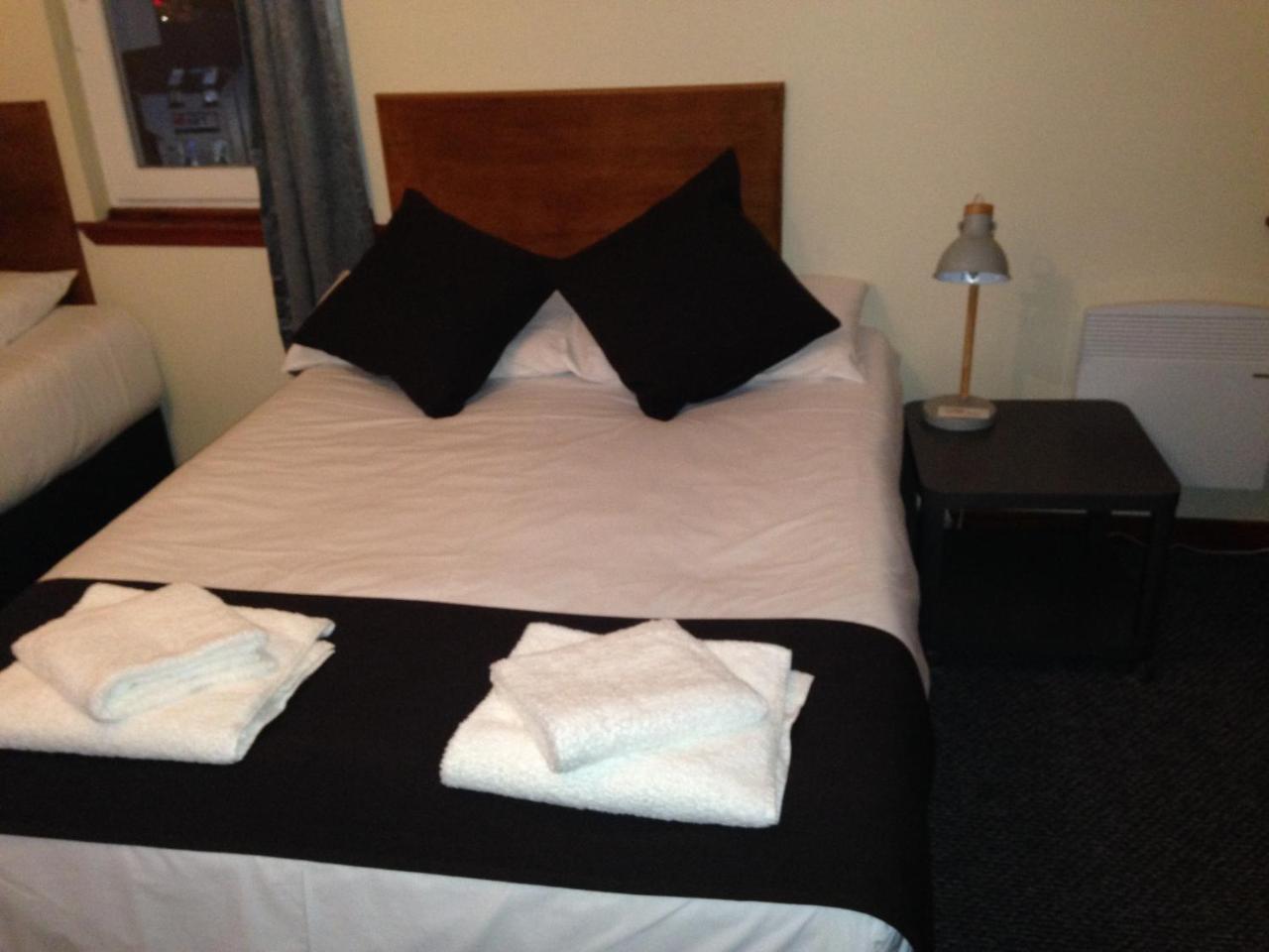 Triple Room with Shower