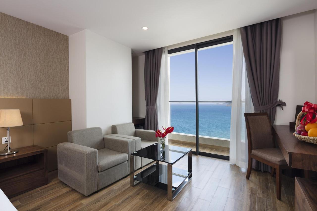 Suite with Sea View