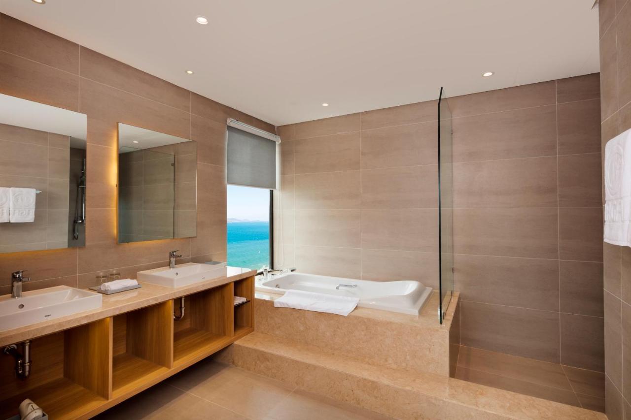 Junior Suite with Ocean View