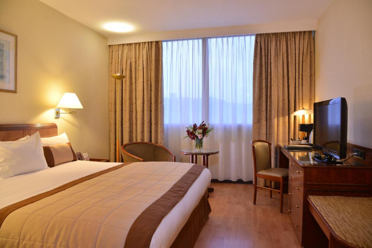 Suite with City View