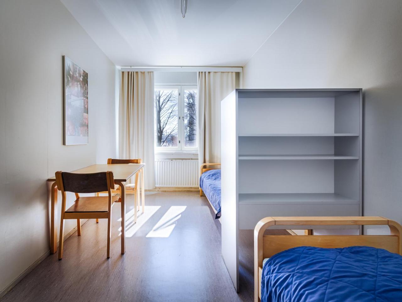 Budget Single Bed in 2-Bed Male Dormitory Room with Shared Bathroom