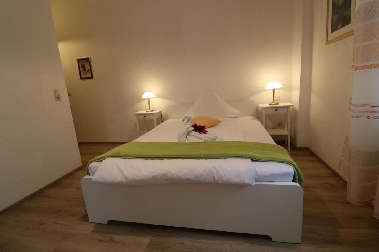 Basic Triple Room