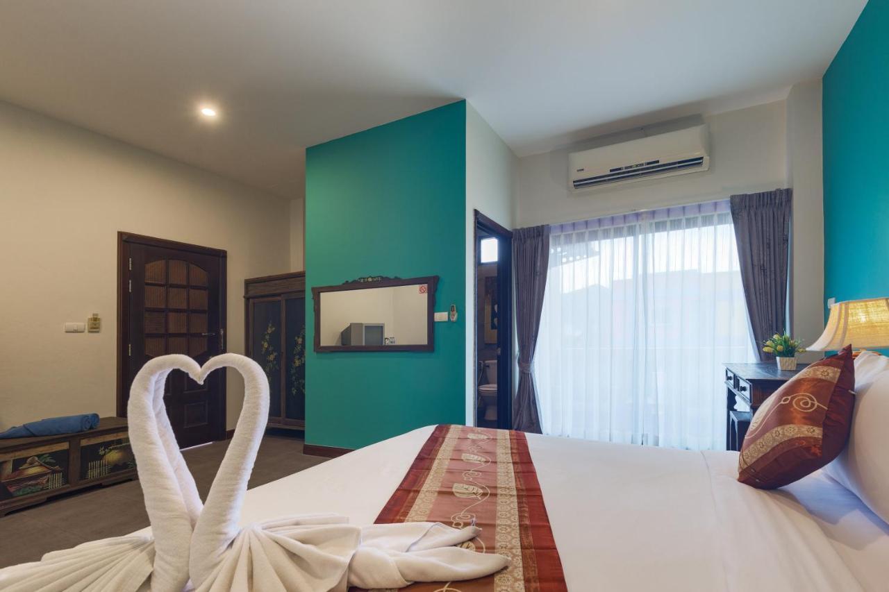Superior Double Room with Balcony