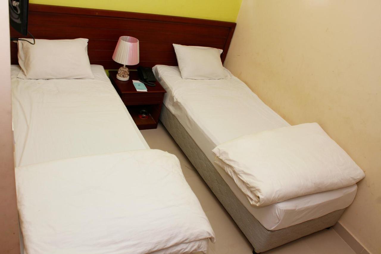 Economy Twin Room