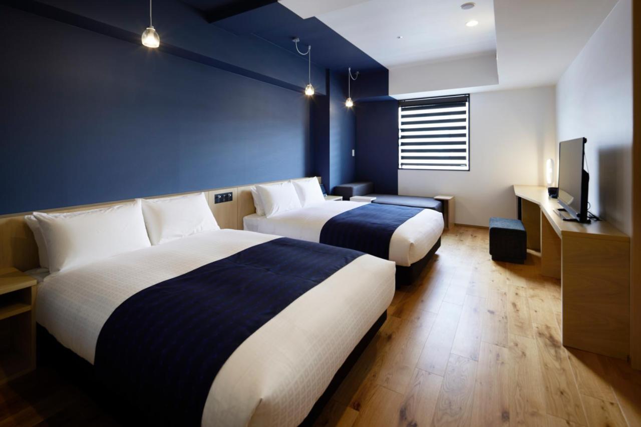 Grand Twin Room - Non-Smoking