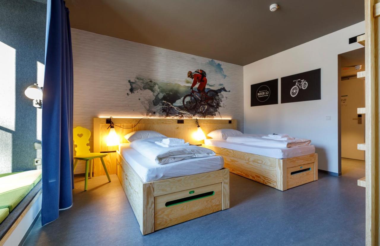 Twin Room with Bathroom