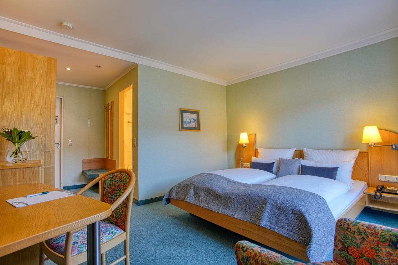 Comfort Double Room with Shower