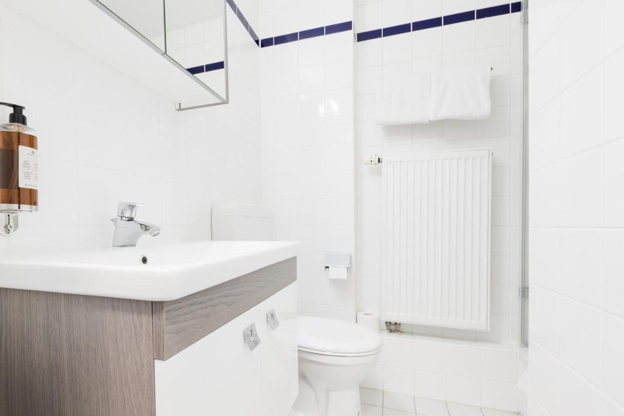 Double Room with Balcony and Kitchen