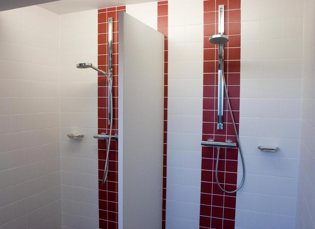 Single Room with Shared Toilet