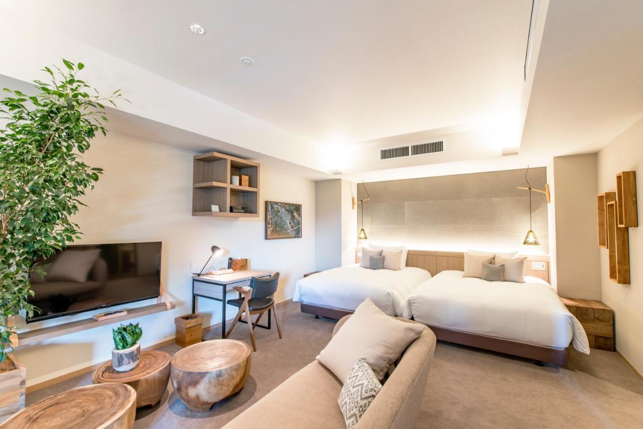 Superior Suite with Mountain and Lake View - Top Floor