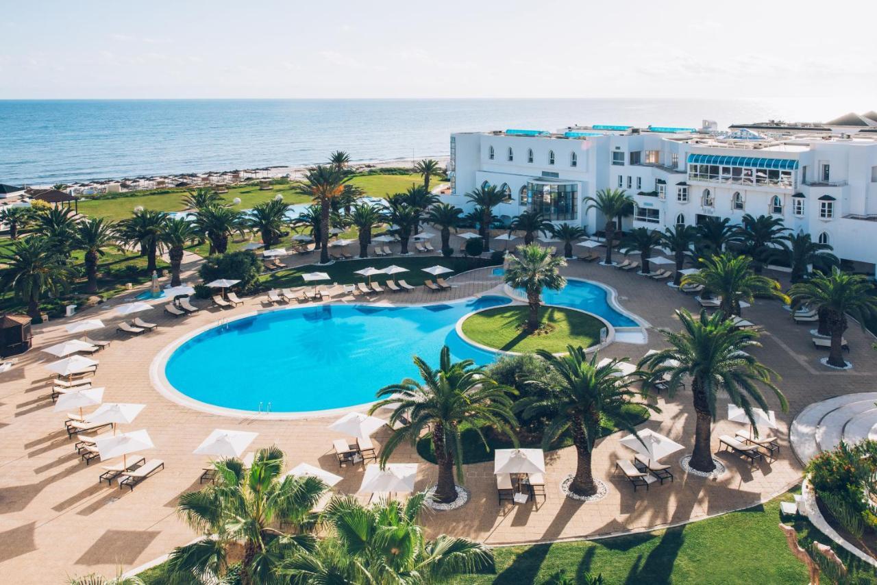 Double Room with Pool View