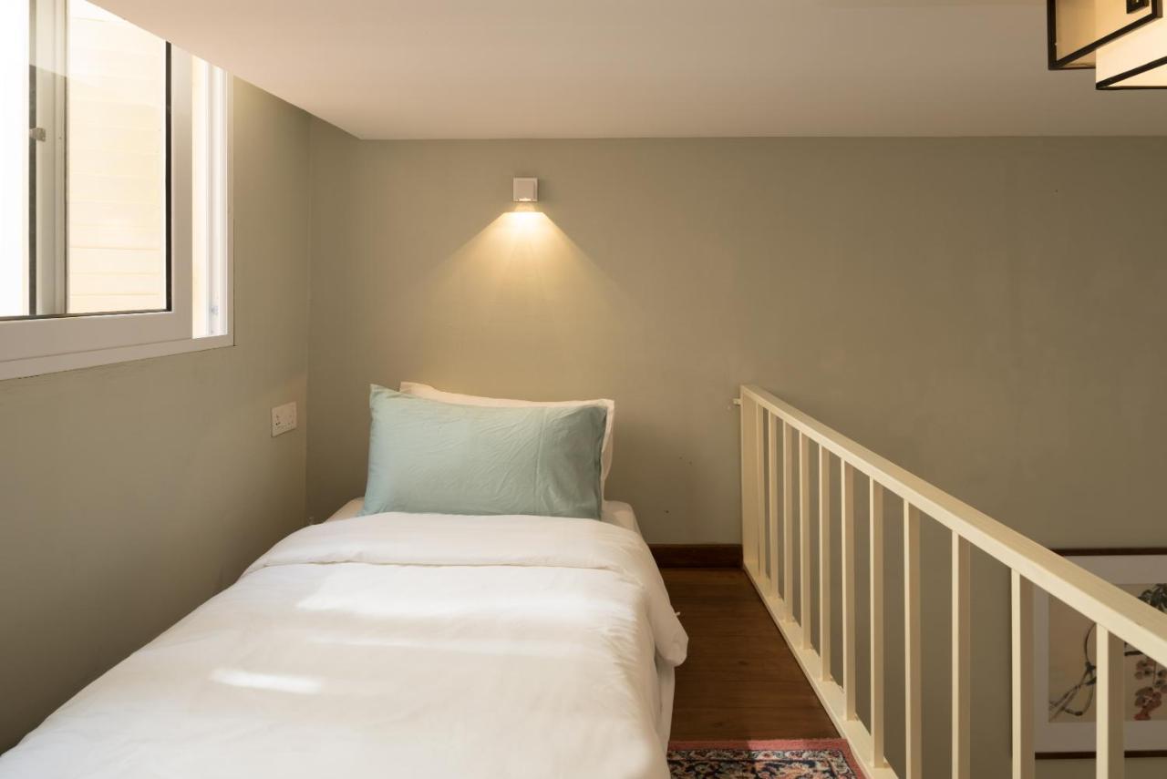 Triple Room with Private Bathroom