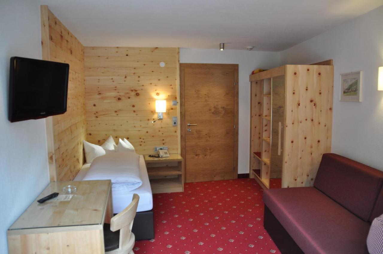 Single Room with Balcony