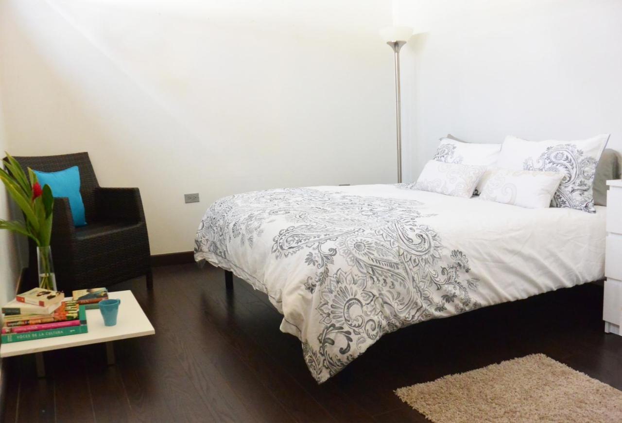 Standard Double Room with Shared Bathroom