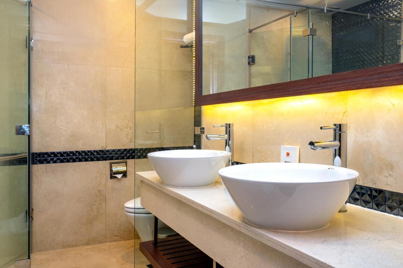 Executive Suite Twin