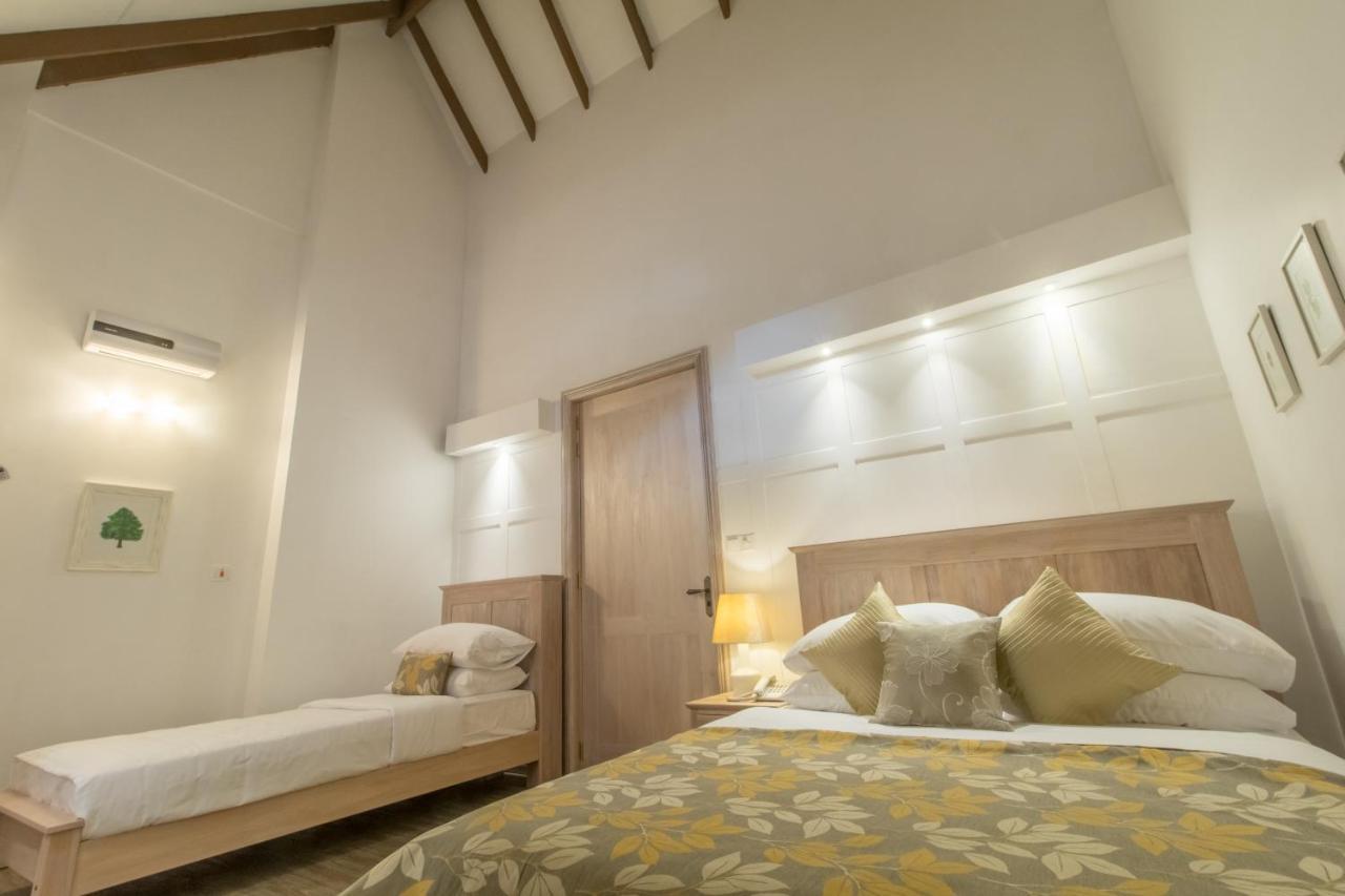 Attic Grand Suite with Jacuzzi