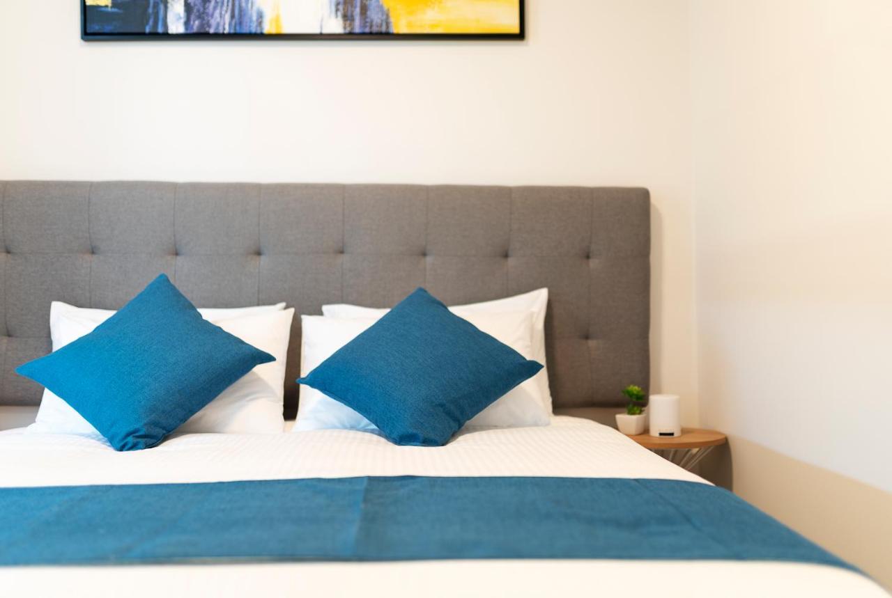 2 Bedroom City View Apartment