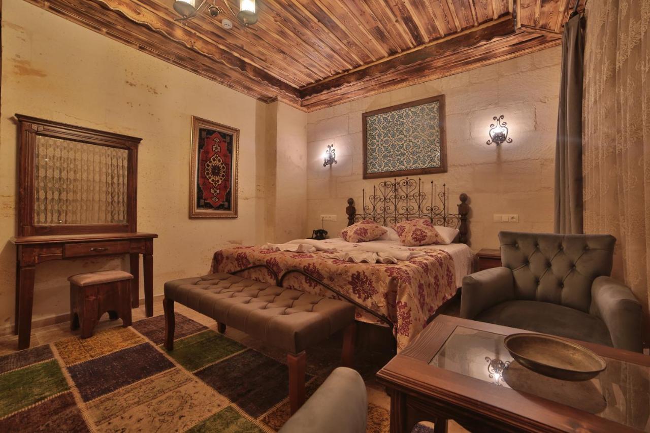 Triple Room with View