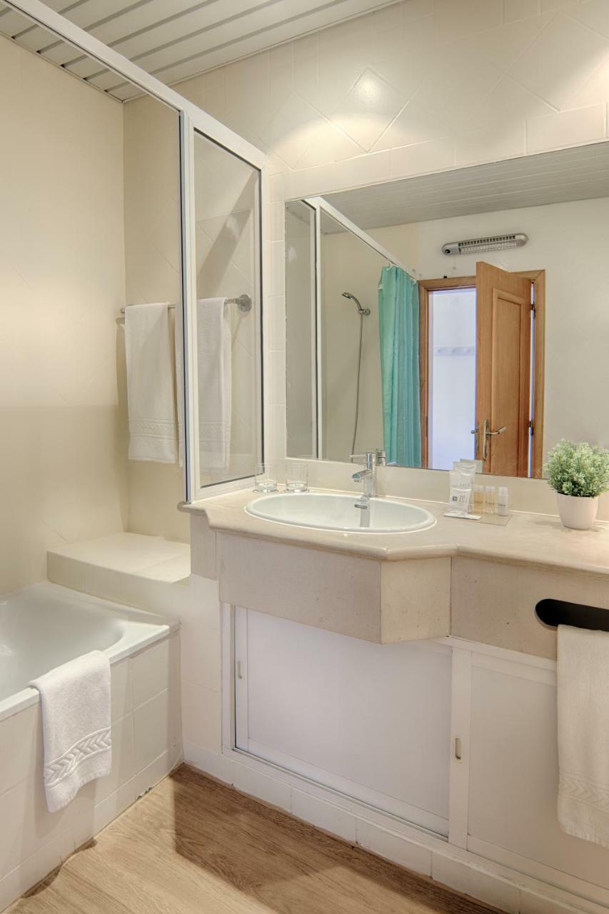 Studio with Pool View (2 Adults + 1 Child up to 12 years old)