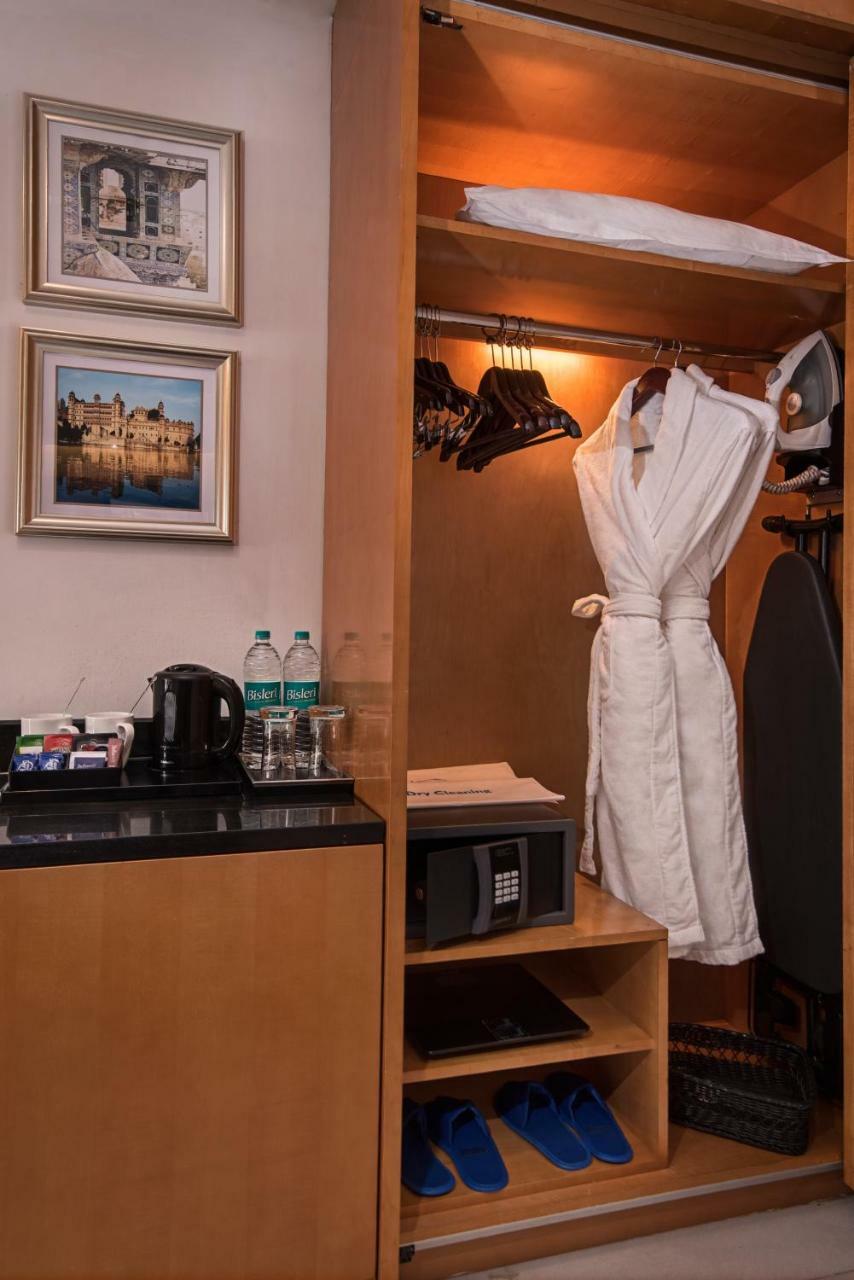 Superior Room: 15% off on F&B, 20% off on Spa, Happy Hours with 1+1 offer,Complimentary Welcome Drink,Live Music, Cultural activities with Tea/Coffee, INR 700 charges per person to avail One-hour unlimited gaming experience @ Game Galaxy (pay at hote