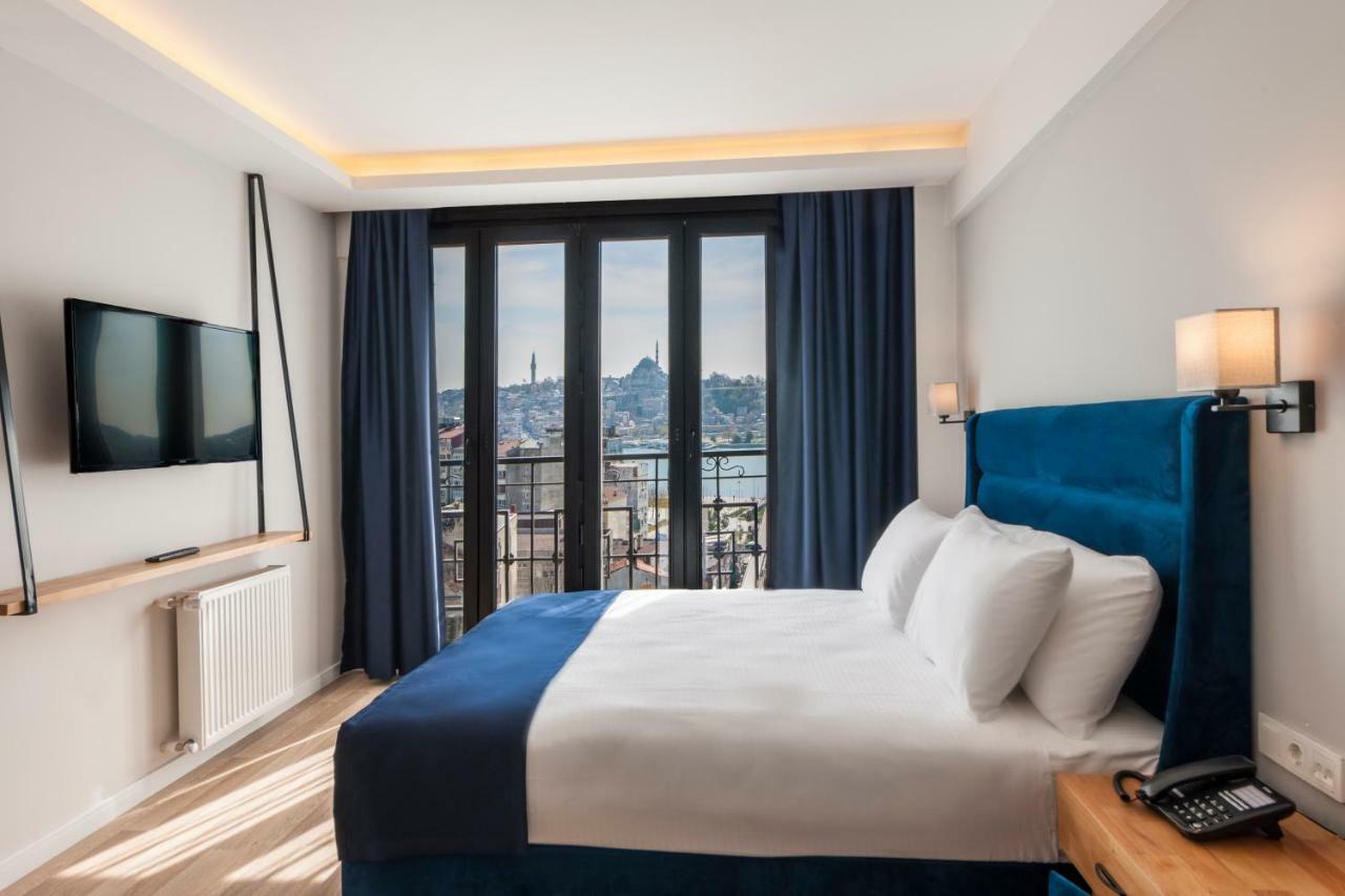 Superior Double or Twin Room with Sea View