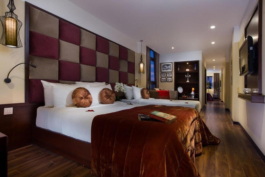 Family Connecting Room City view