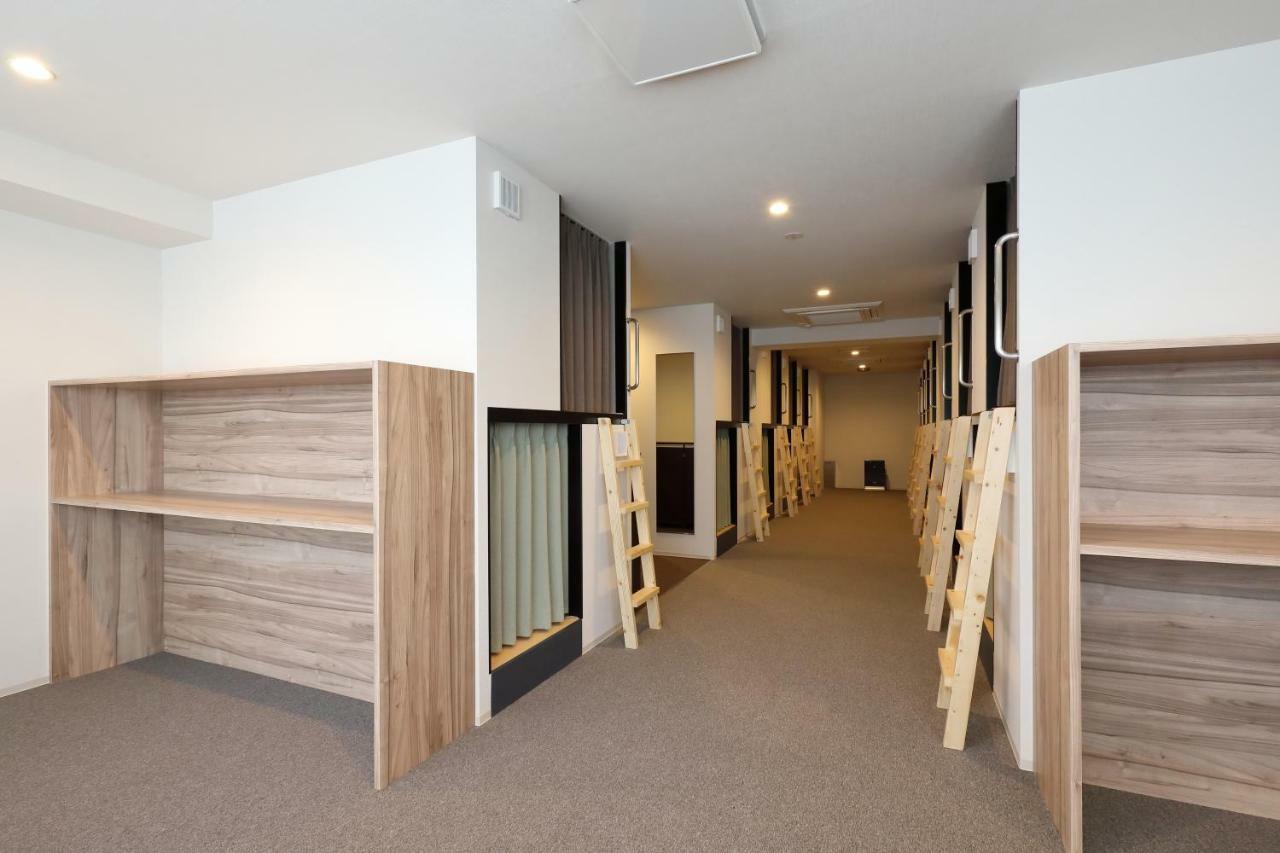 Bunk Bed in Mixed Dormitory Room