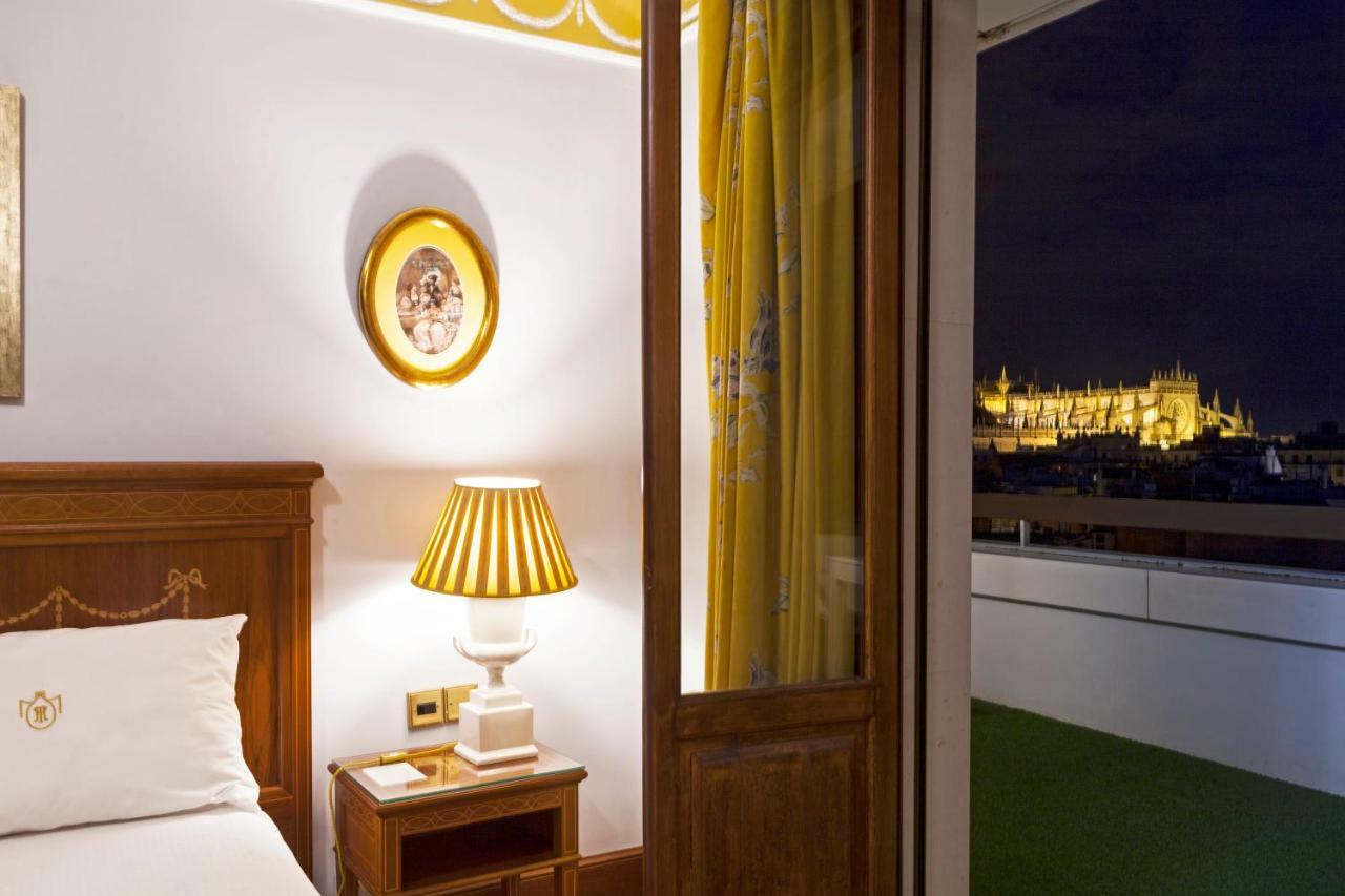 Deluxe Double Room with Terrace