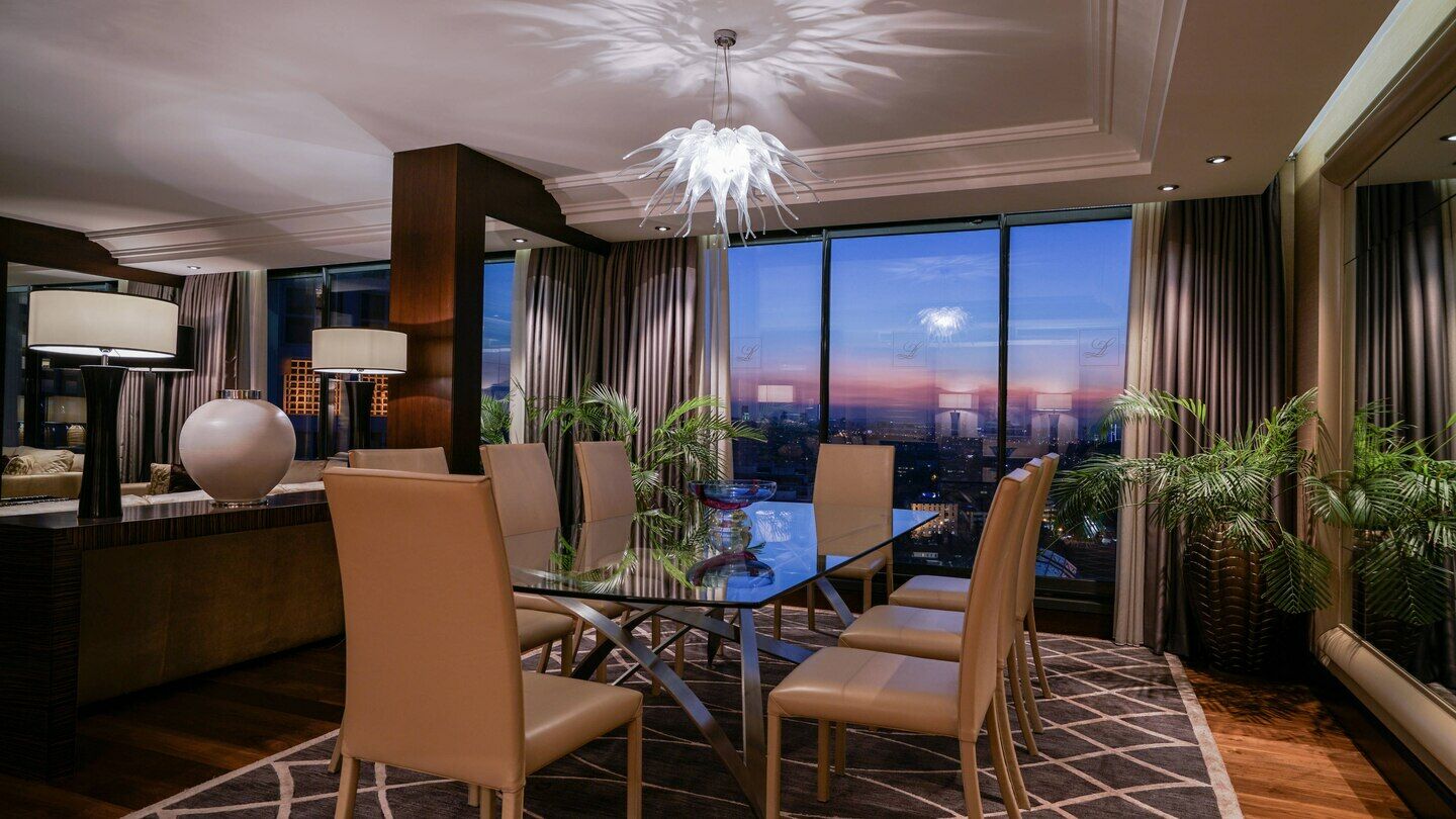 Lugal Suite