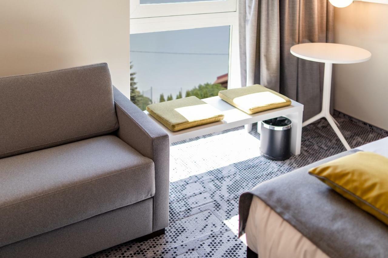 Family Room with 1 Double Bed and 1 Sofa Bed