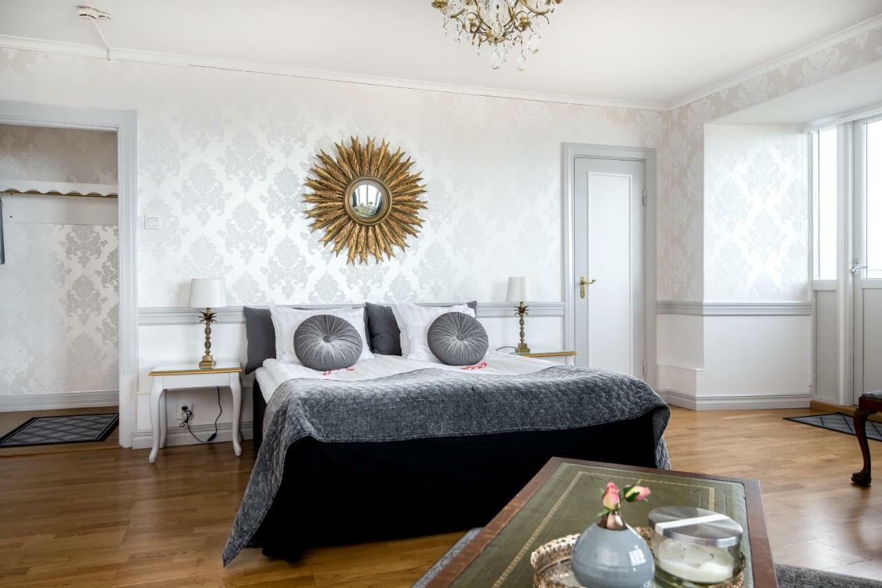 Suite with Balcony