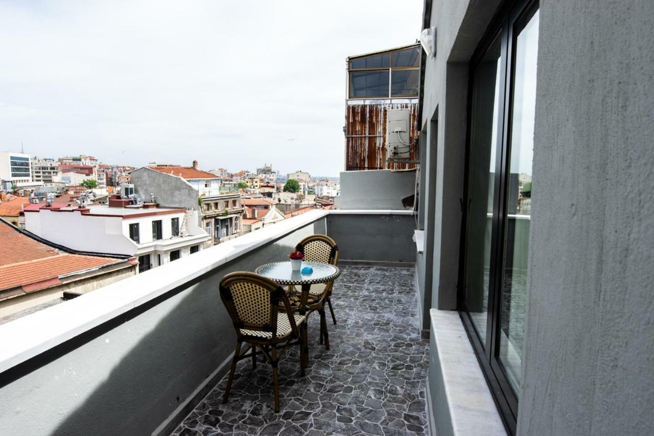 King Suite with Balcony