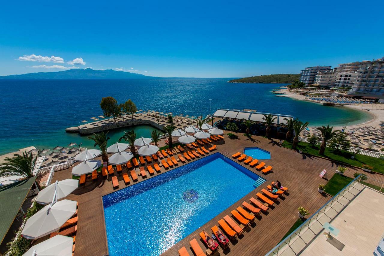 Two-Bedroom Family Room with Balcony and Sea View
