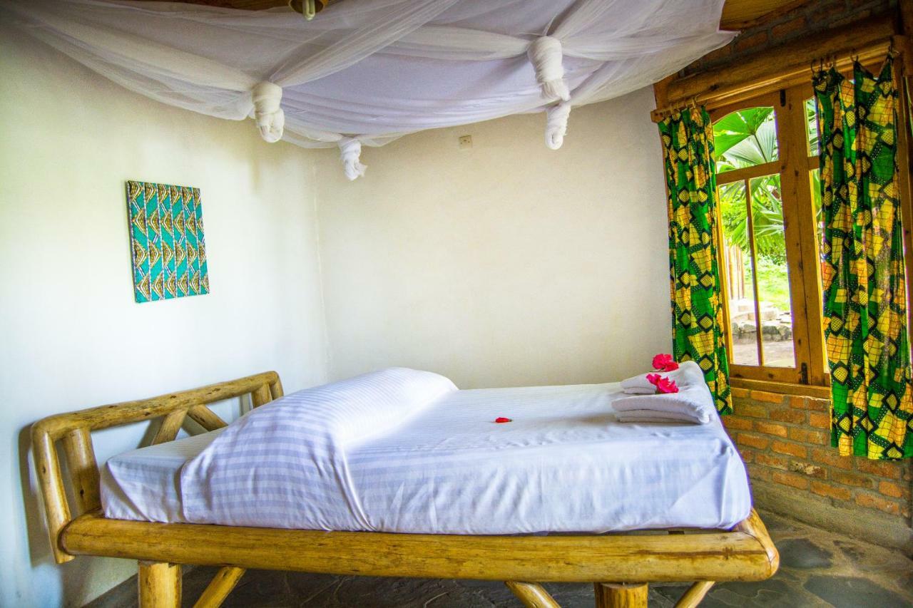 Double Room with Lake View