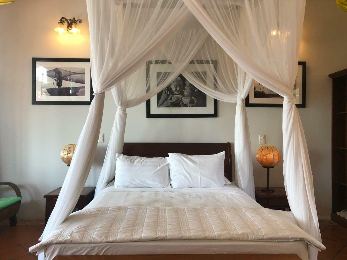 Deluxe Double Room with Balcony and Sea View