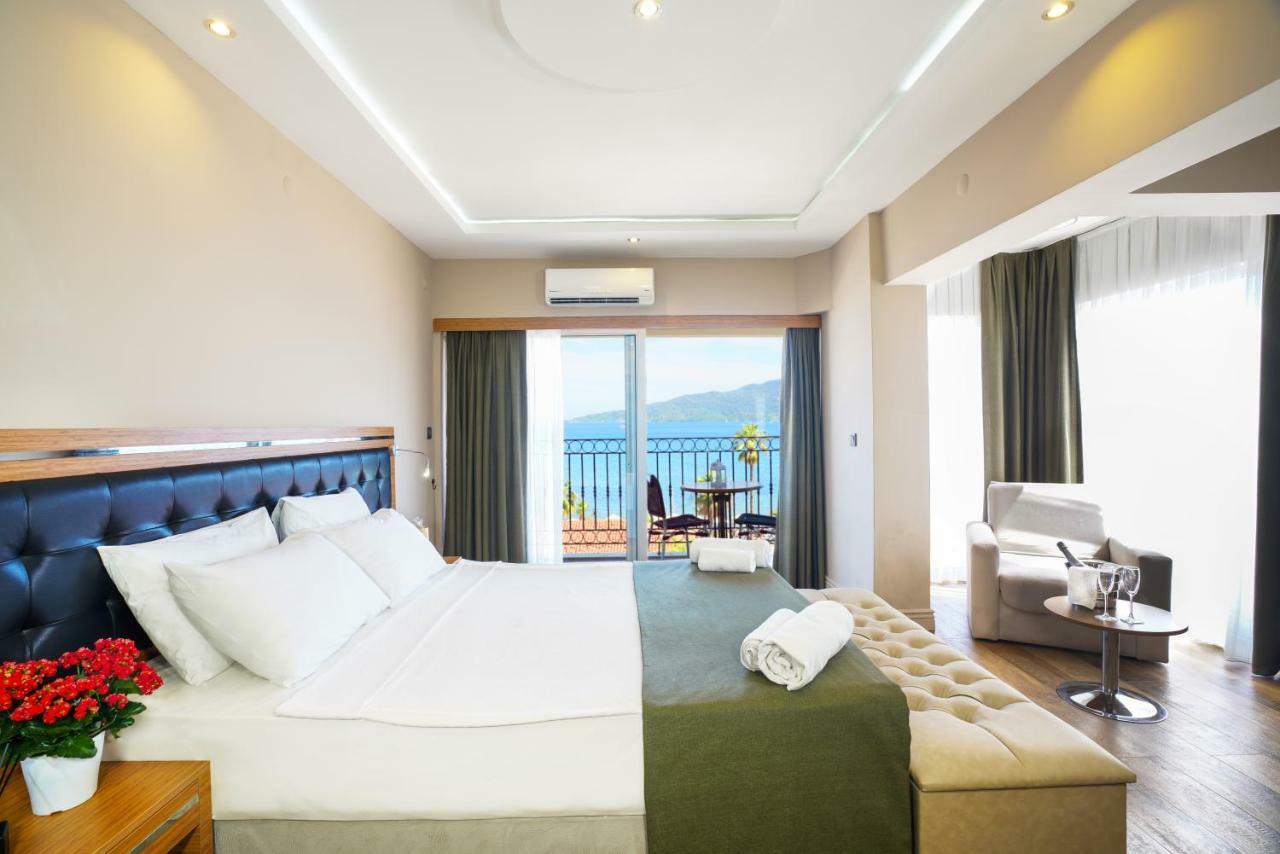 Deluxe Double Room with Sea View