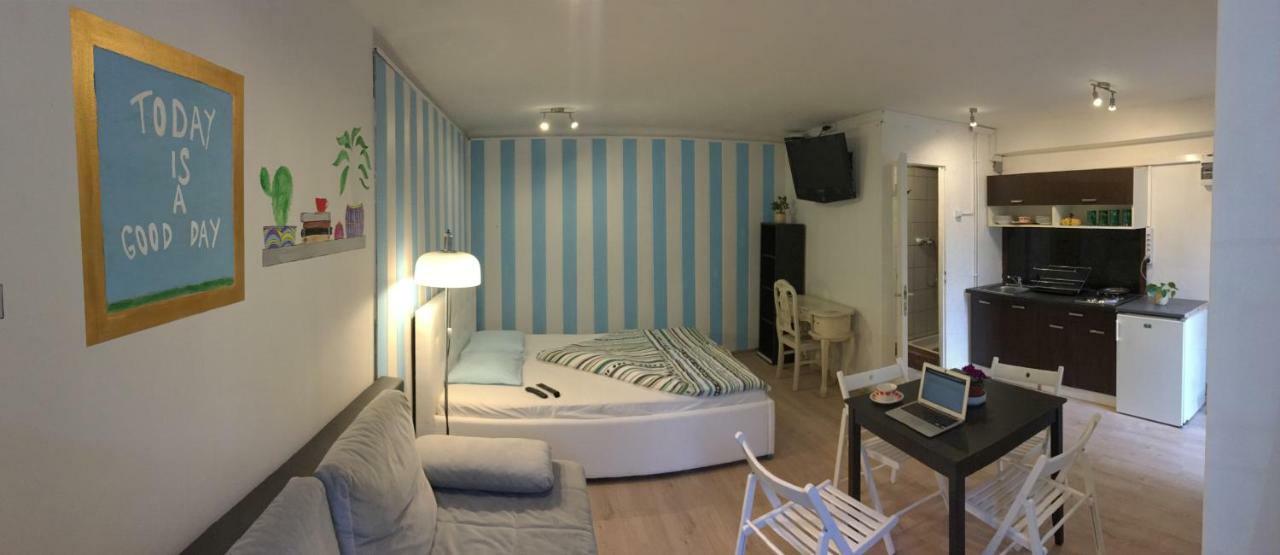Family Studio