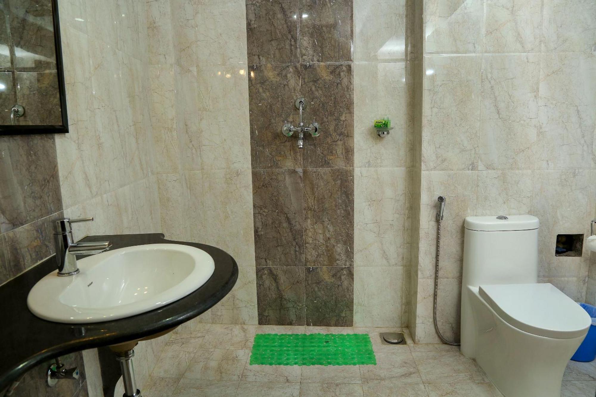 Superior Deluxe Double or Twin Room
