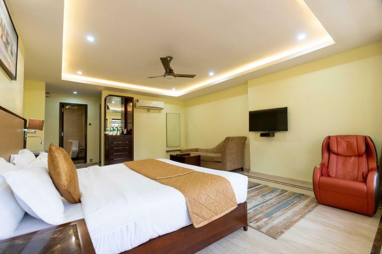 Deluxe Double or Twin Room