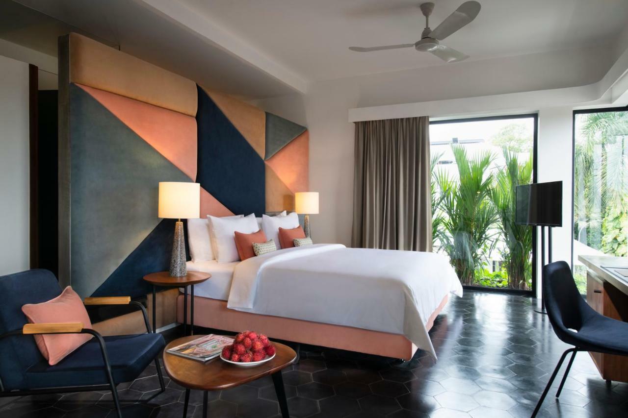 Deluxe Triple Room with Pool View