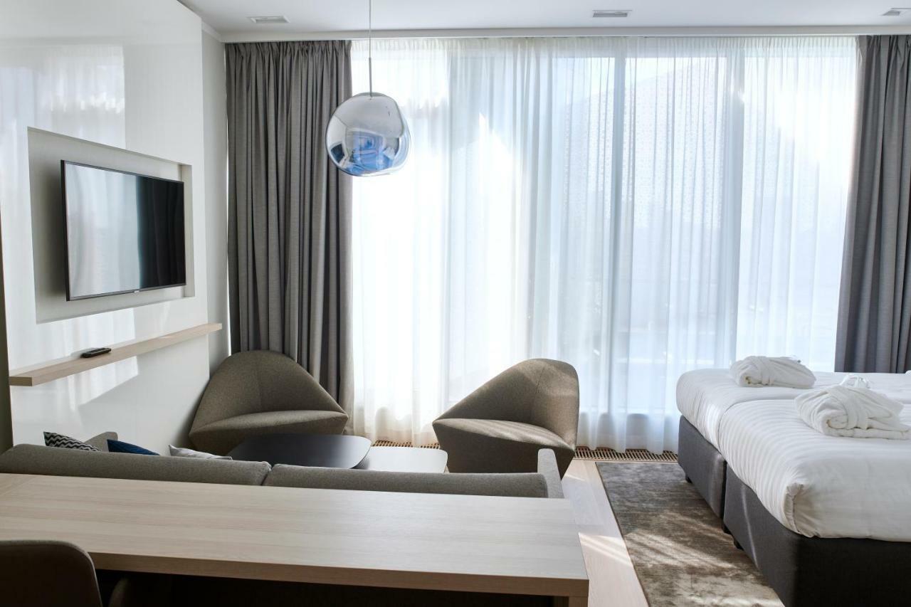 Deluxe Room with spa access
